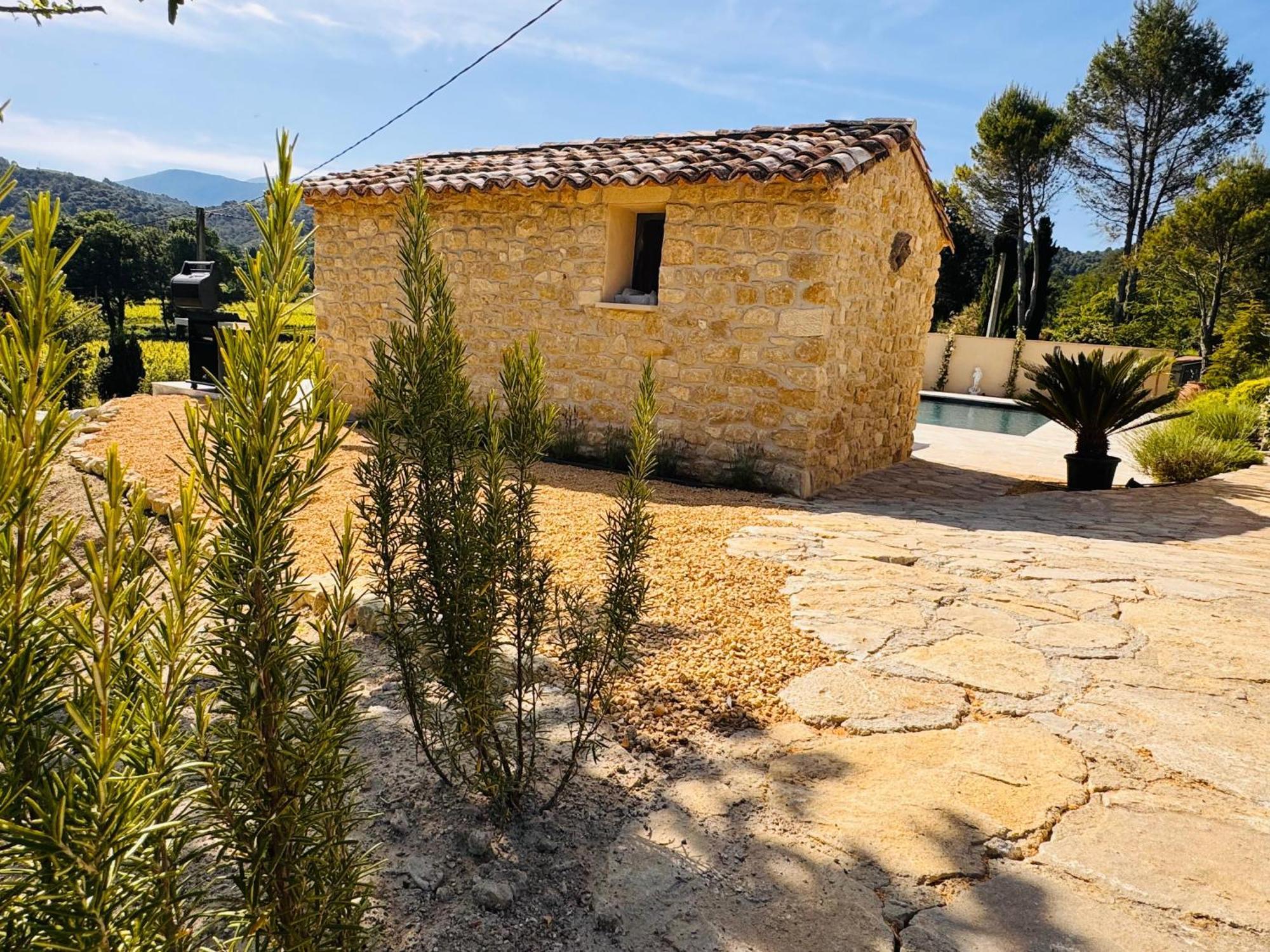 Mas Des Anges Villa Entrechaux Exterior photo