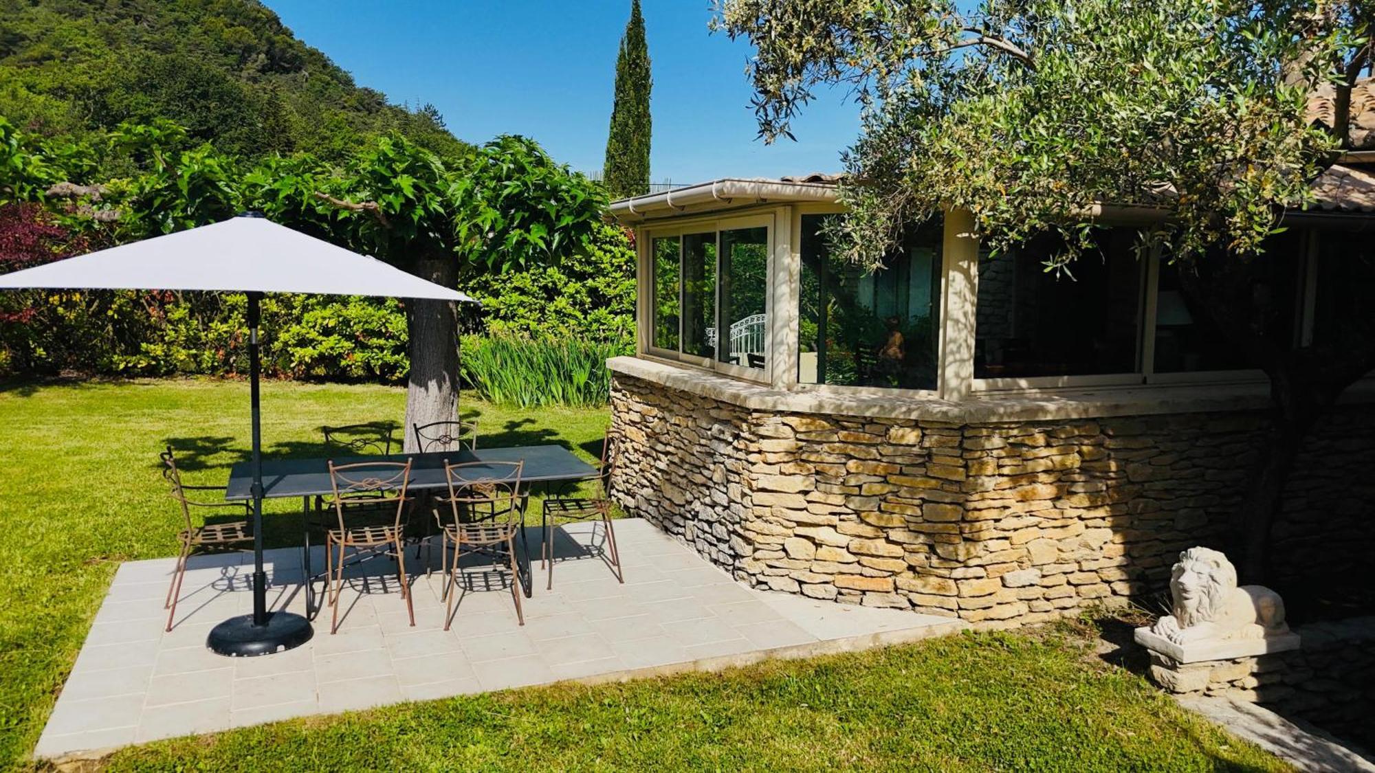 Mas Des Anges Villa Entrechaux Exterior photo